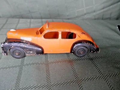 Coche de metal fundido a presión HUBLEY KIDDIE TOY #459 cabina taxi no. 4 Foto 1 de 4