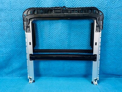 Infiniti QX56 QX80 Nissan Armada Sunroof Frame Housing 91306-1V91A OEM - Imagem 1 de 4