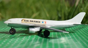 MATCHBOX Toys #SB3 AIR FRANCE A300B AIRBUS Jet @1973 1st version with errors - Picture 1 of 10
