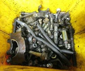 Tuercas de motor Toyota MR2 MK2 5,2 kg pernos y accesorios - Mr MR2 piezas usadas - Imagen 1 de 2
