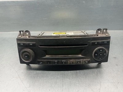 A0048204086 sistema radio per VOLKSWAGEN CRAFTER 2.0 TDI 2019 4894814 - Immagine 1 di 4
