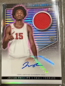 Tarjeta autógrafa camiseta novato Julian Phillips medianoche Topps 2023-24 RPA RC - Imagen 1 de 3