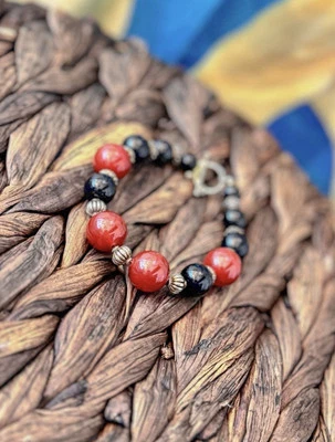Red Carnelian and Black Beads Bracelet Carnelian and Black Beads unisex. #(195) - Image 1 of 4