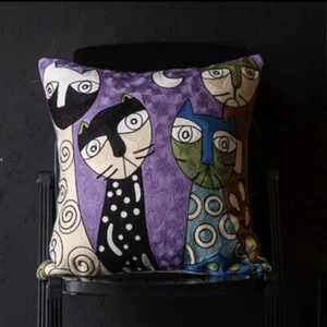 Abstract Cat Art Embroidered Throw Pillow Cover 18x18 - Picture 1 of 1