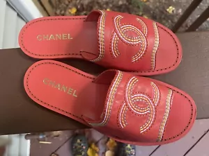 EUC CHANEL Damen-Slides aus Korallenleder ineinandergreifende CC-Nähte 37,5 - Bild 1 von 11