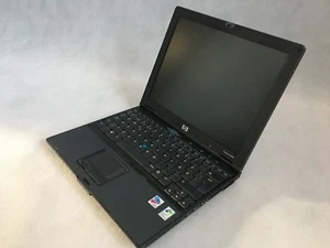 HP Compaq nc4200 Pentium 1,86 GHz, 1 GB DDR2 60 GB disco rigido Win XP Prof 12,1" - Foto 1 di 9
