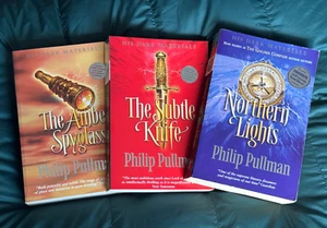 3 x Philip Pullman,  Paperbacks, 2005 Approx - Picture 1 of 4