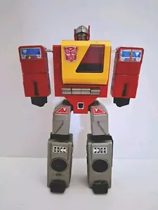 1984 Hasbro Takara Transformers G1 Figur - Blaster Ghettoblaster *gebrochener Helm* - Bild 1 von 4