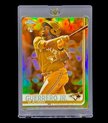 VLADIMIR GUERRERO JR. ROOKIE RARE BRONZE REFRACTOR HOLO SP Chrome - BLUE JAYS - Image 1 of 4