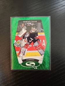 1998 Upper Deck Starquest Verde Dominik Hasek #SQ4 - Foto 1 di 2