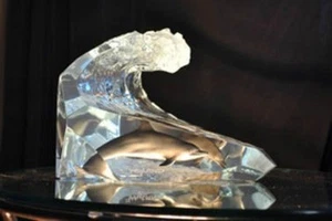 Robert Wyland "New Wave Acrylic Sculpture" MAKE OFFER - Picture 1 of 1