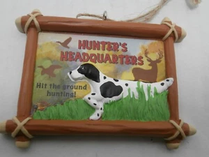 Hallmark Cazador Cuartel General Ornamento Golpear el suelo Caza - Pájaro Perro Nuevo  - Imagen 1 de 4