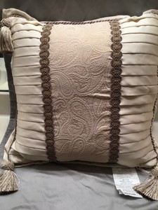 croscill vincent pillows