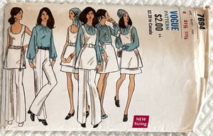 Vogue 7694 Schnittmuster Misses Tunika Bluse Hose Rock Größe 8 ungeschnitten - Bild 1 von 4