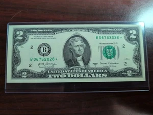 2017 A NEW YORK ** STAR **$2 Notes  UNCIR From. BEP PACK With Holder (Dw-2-028) - Picture 1 of 3