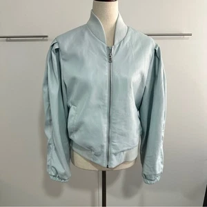 Giacca bomber House Of Harlow 1960 taglia L blu pallido vegan pelle resort costiero - Foto 1 di 9