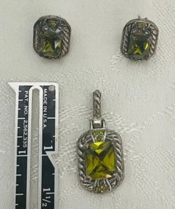VTG Peridot Green W 925 Silver & Gold Pierced Earrings & Pendant 3 Pc Set Lot - Picture 1 of 8