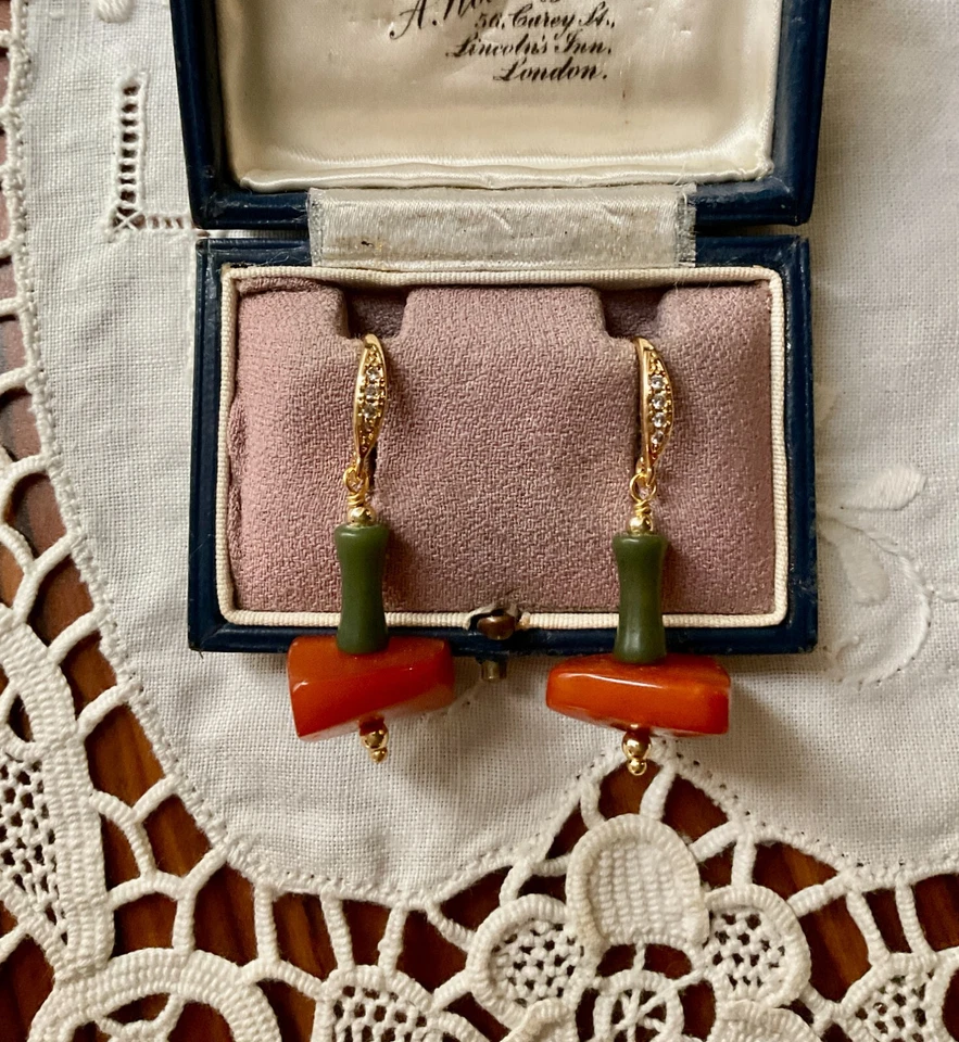 ANCIENNES  BOUCLES D'OREILLES PLAQUÉ OR  - @MBRE BALTIQUE & JADE VÉRITABLES - Photo 1/4