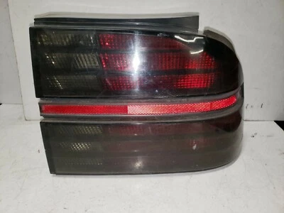 Chevrolet Beretta 1987 luz trasera lateral derecha Foto 1 de 4