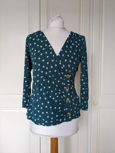 Monsoon Green With Daisies V-Neck Wrap Style Top Button Detail Size Uk10 - Picture 1 of 13