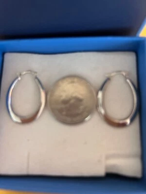 Aretes,earrings, lindos, delicados oro10K white gold hechos en Israel.  Ovalados - Image 1 of 2