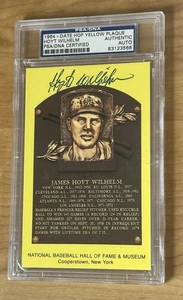 Hoyt Wilhelm Baseball Yellow HOF Plaque Postcard Autograph Auto PSA DNA - Picture 1 of 2