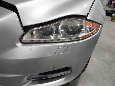 Used Left Headlight Assembly fits: 2015 Jaguar Xj xenon HID w/o adaptive headlam Foto 1 de 4