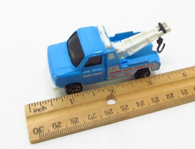 Grúa Ford Transit 1997 Hotwheels azul Kevin's 24 horas Báscula de remolque Foto 1 de 4