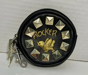 Portamonete vintage Betsey Johnson pulcino a dondolo in pelle nera con borchie ricamate - Foto 1 di 16