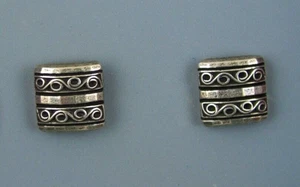 PEWTER CLOTHING BUTTON - SET OF 2 - Picture 1 of 4