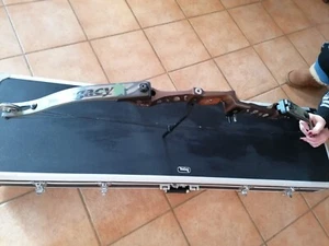 Hoyt Compundbogen mit Zubehör im Alukoffer - Bild 1 von 15