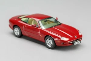 Jaguar XK8 Coupé Carnival Red 1996-2003 VITESSE 1:43 - Imagen 1 de 13
