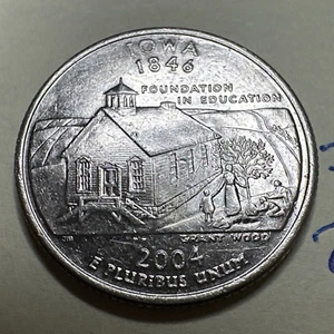 2004 D Iowa State Quarter 25c 7905N - Picture 1 of 3