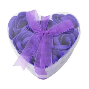 Jabón en forma de pétalo de rosa con una caja de corazón O7N34967 - Imagen 1 de 4