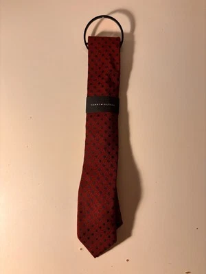 Corbata de cuello Tommy Hilfiger para hombre ajustada con estampado de puntos roja O/S Foto 1 de 3