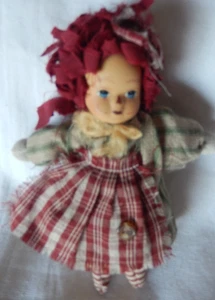 Vintage Porcelain Face Raggedy Ann Doll 6" cloth Hair Painted Face 💕 - Picture 1 of 2