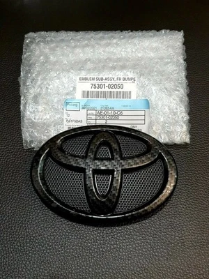 NUEVO TOYOTA NEGRO CARBONO 14CM LOGO EMBLEMA INSIGNIA PARA REJILLA TOYOTA COROLLA ALTIS Foto 1 de 3