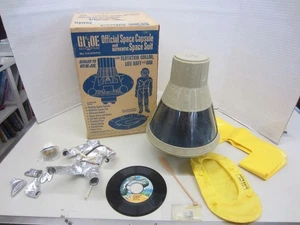 Vintage 1966 GI Joe OFFICIAL SPACE CAPSULE & AUTOMATIC SPACE SUIT & Accessories - Bild 1 von 18