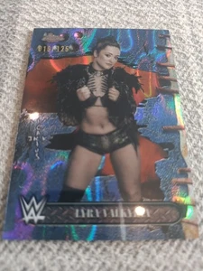 2025 Topps Chrome WWE Cactus Jack Lyra Valkyria #51 Blue Sonar Refractor /125 - Bild 1 von 4