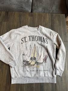 SUDADERA HOLLISTER ST. THOMAS ISLAS VÍRGENES GRÁFICA CREW Talla Mediana - Imagen 1 de 4