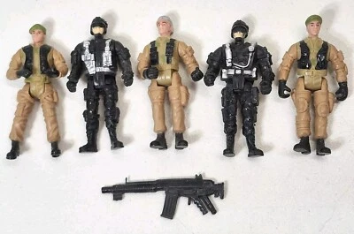 Lot of 5 Army Action Figures World Peace Keepers Soldiers Men Kids Toy Lot - Image 1 of 4