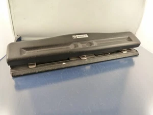 MUTUAL 20 THREE HOLE PAPER PUNCH ADJUSTABLE 8.5 x 11 INCH - Picture 1 of 4