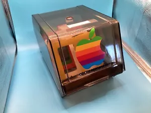 Flip N’ File Plastic Floppy Disc Storage Container Vintage Apple Computer Logo - Picture 1 of 9