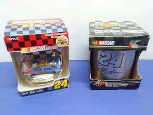 #24 Jeff Gordon adorno coleccionable con fecha coche en soporte y lata de acero abrazador regalos - Imagen 1 de 9