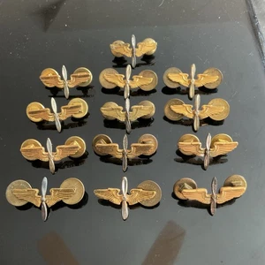 Vintage Lot Of Circa WWII Army Air Corps Pilot Wings & Propeller pins - Picture 1 of 13