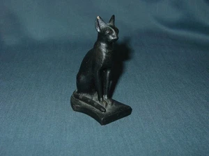 Metropolitan Museum Of Art Egyptian BASTET Cat Figurine ~ Goddess Collection - Picture 1 of 7