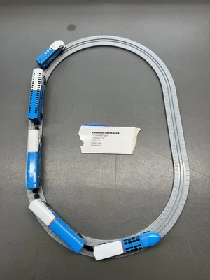 VINTAGE GALOOB MICRO MACHINES AMERICAN PASSENGER TRAIN & TRACK/ MICRO MACHINES - Image 1 of 4