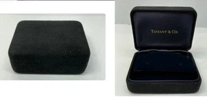 VTG - SCATOLA DI PRESENTAZIONE ORECCHINI TIFFANY & CO - BLU NAVY (B483) - Foto 1 di 10