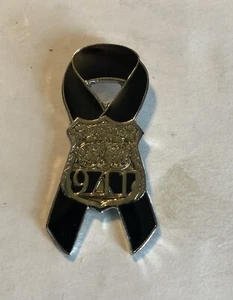 Port Authority Police 9/11 Memorial Ribbon Pin - Bild 1 von 3