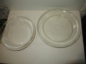 2 Vintage PYREX Pie Plates 1 Etched with CG $ Backstamp - Picture 1 of 10